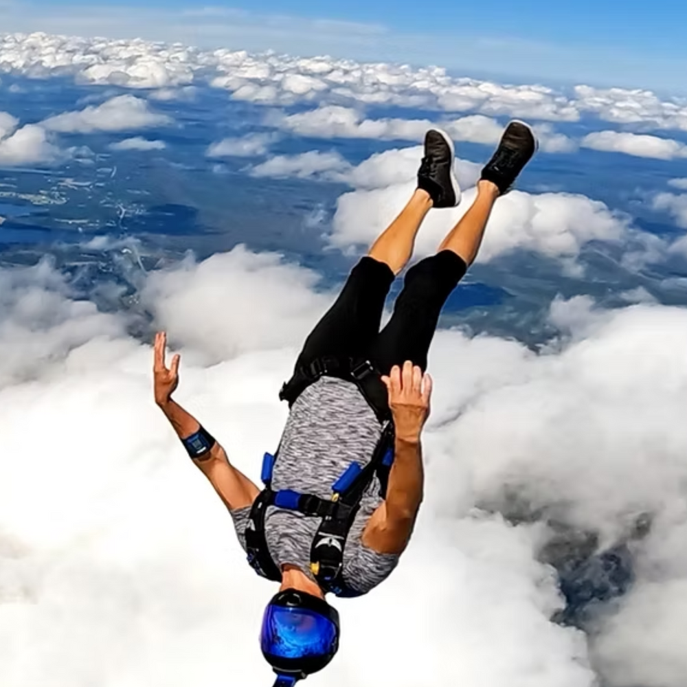 
                  
                    Insta360 X5
                  
                
